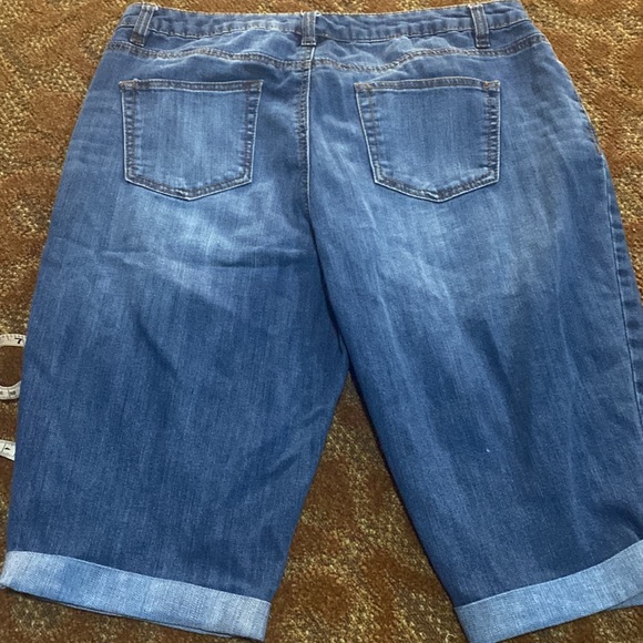 Basic editions woman’s size 10 Jean shirts distressed - Picture 3 of 3